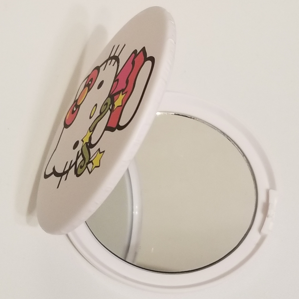 Hello Kitty White Compact Mirror New - Picture 3 of 5